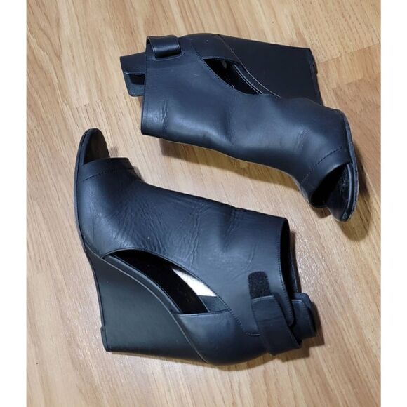 Vince Katie Leather Open Toe Wedge 8.5 - Picture 3 of 9